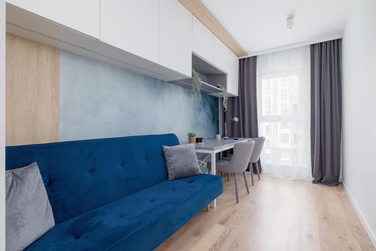 Vetulaniego Apartment With Air Conditioning & Parking By Renters Prestige คราคูฟ ภายนอก รูปภาพ