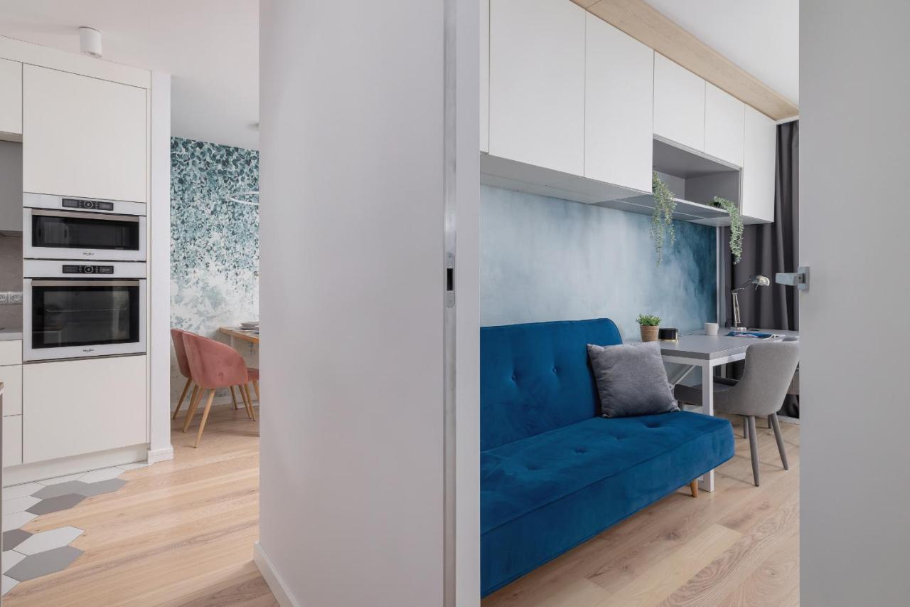 Vetulaniego Apartment With Air Conditioning & Parking By Renters Prestige คราคูฟ ภายนอก รูปภาพ
